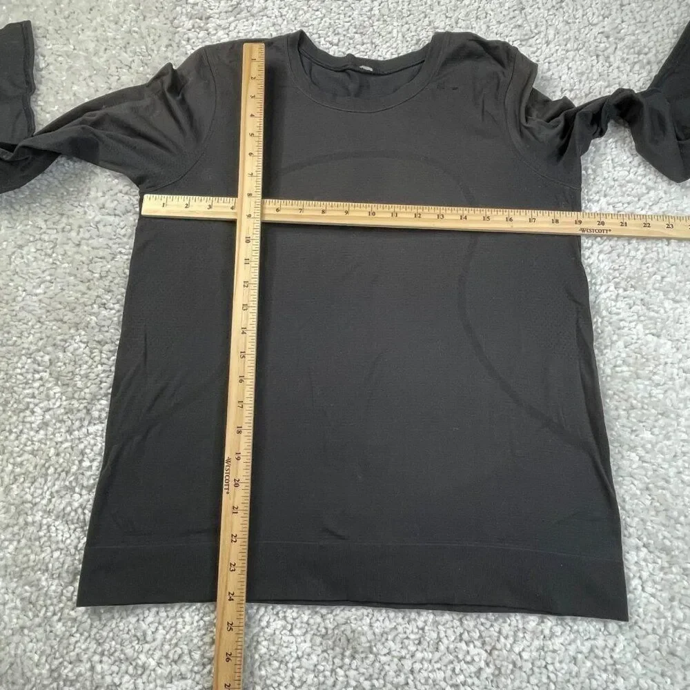 Lululemon Swiftly Tech Long Sleeve Crewneck Shirt Black Womens 10 FLAW